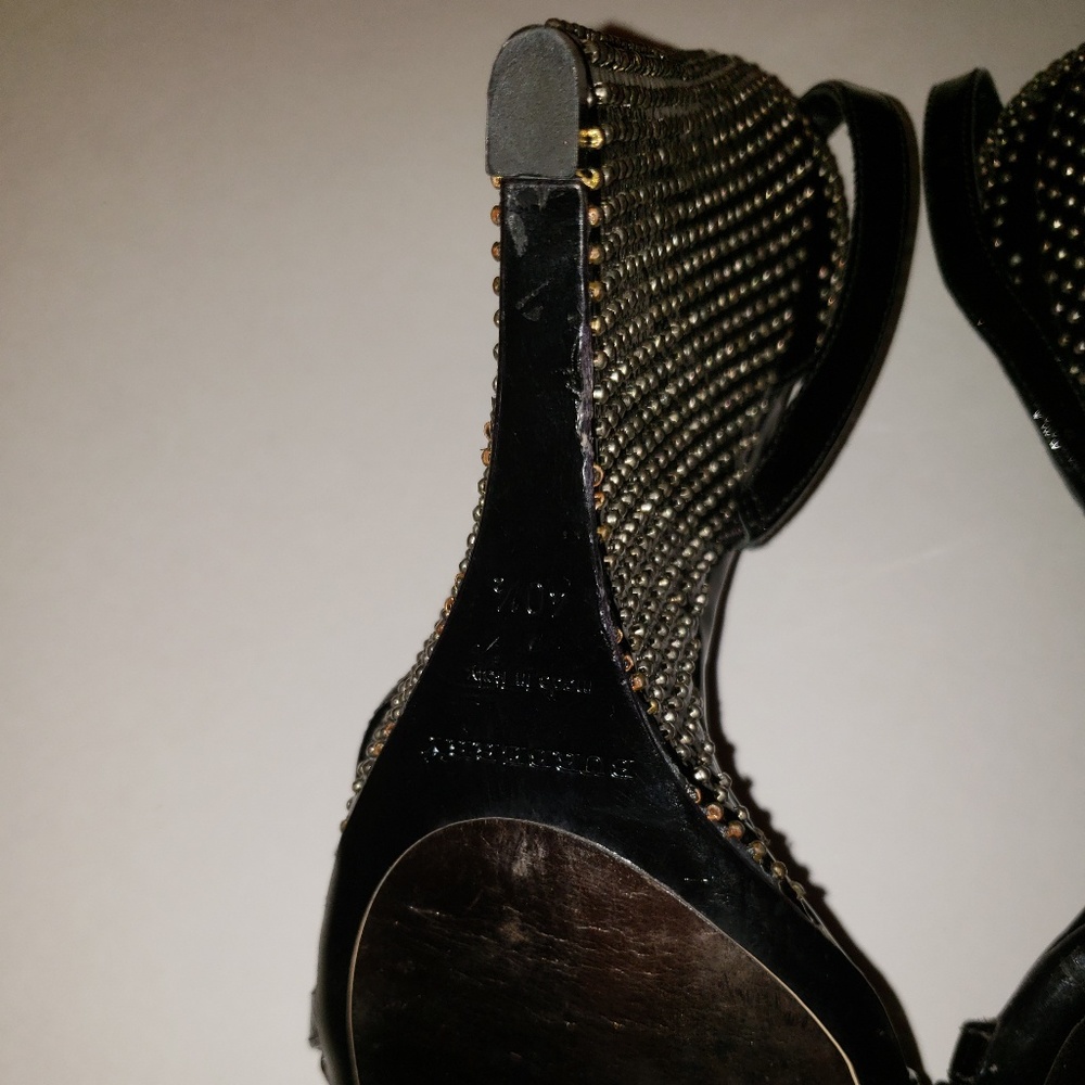 Never worn Burberry studded wedge heel sandal - Picture 8 of 8